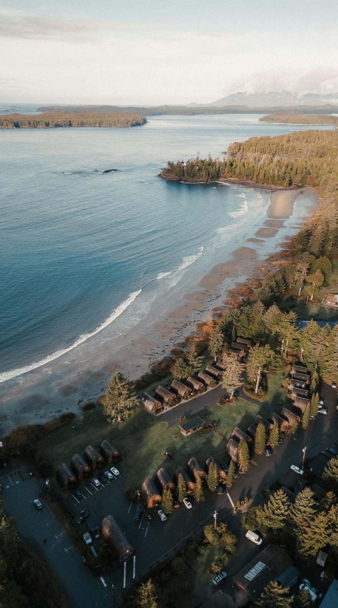 Ocean Village Resort Tofino Exterior photo